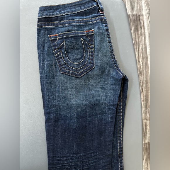 True Religion jeans - Dark Wash - Yellow Stitching - Picture 3 of 4